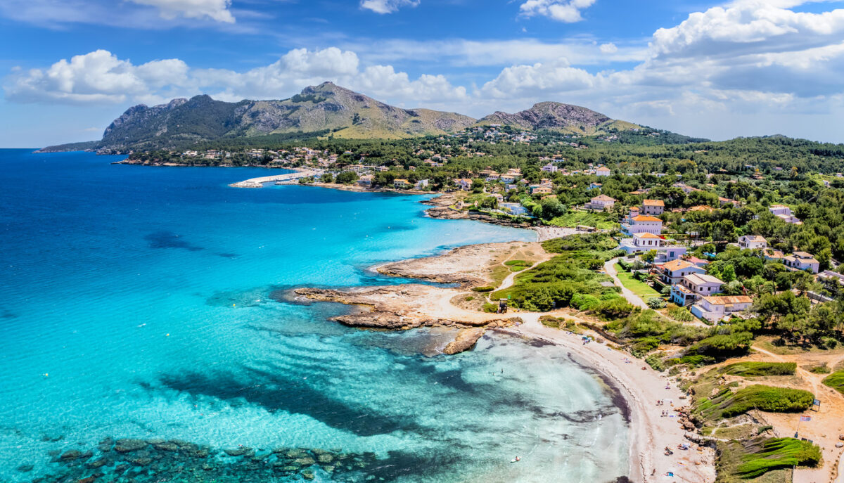 Alcúdia-Pueblos de Mallorca. . Foto por Depositphotos.