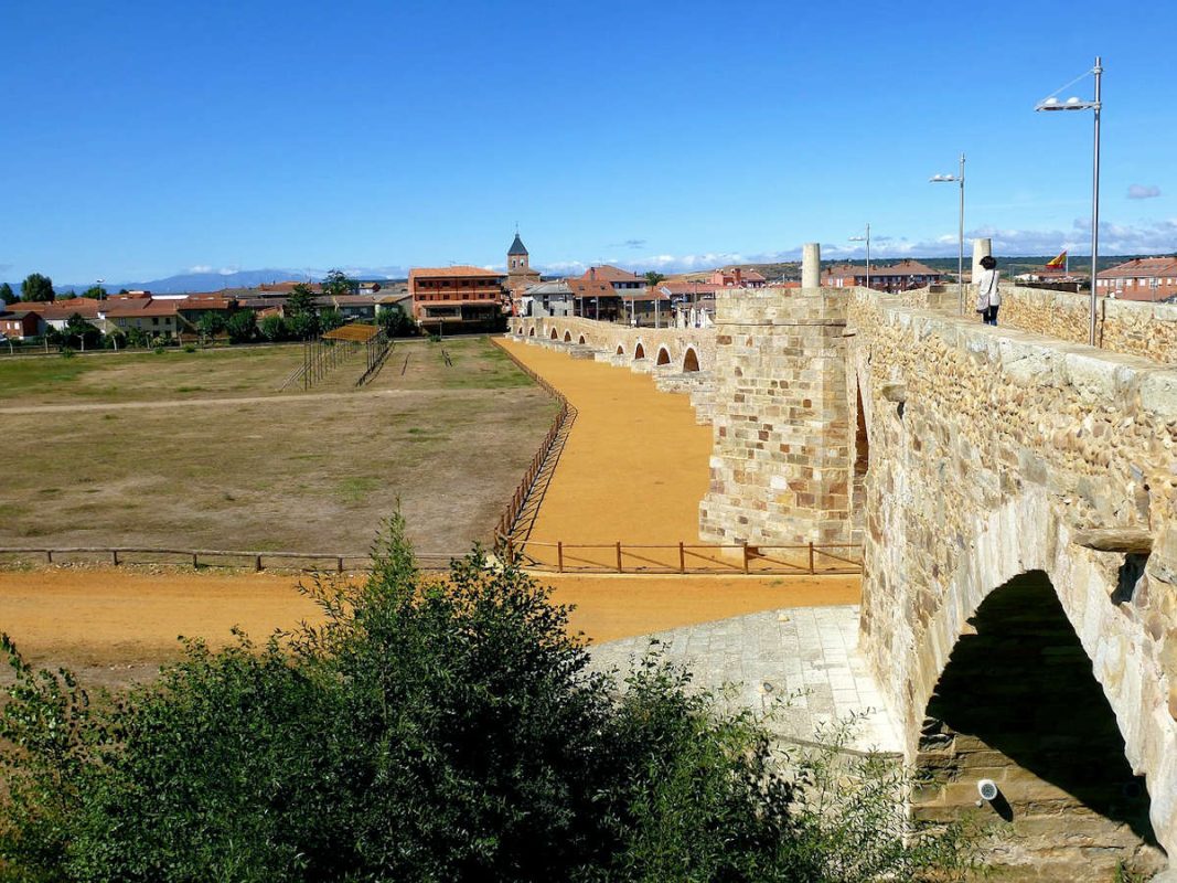 HOSPITAL DE ÓRBIGO-Pueblos más bonitos de León