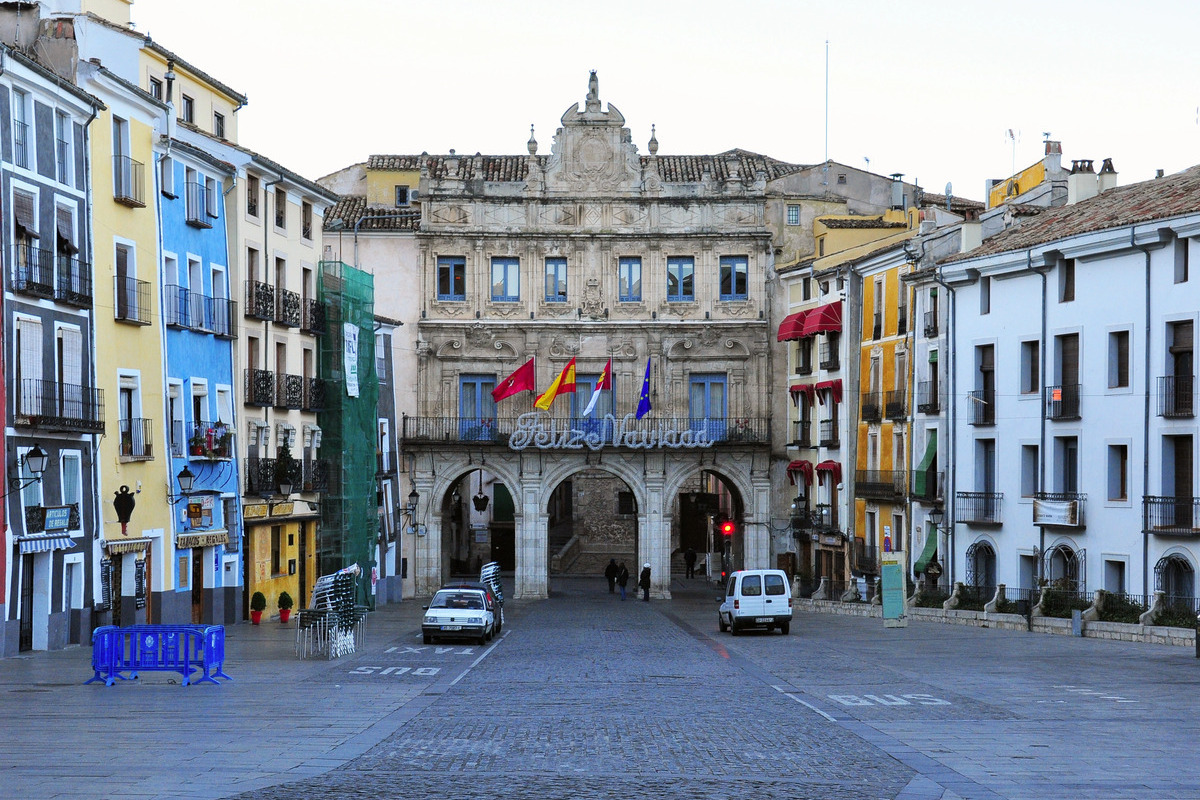 Plaza Mayor de Cuenca. Foto por Depositphotos.