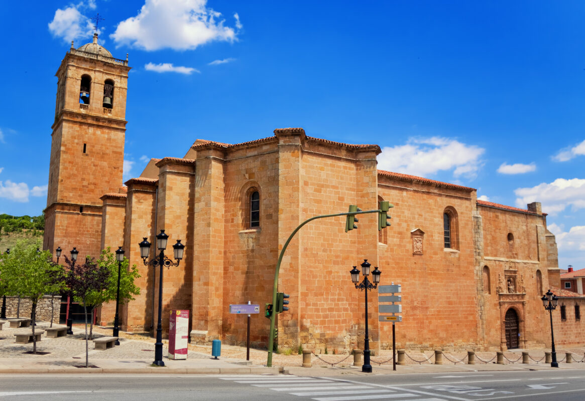 Concatedral de San Pedro en Soria. Foto por Depositphotos.