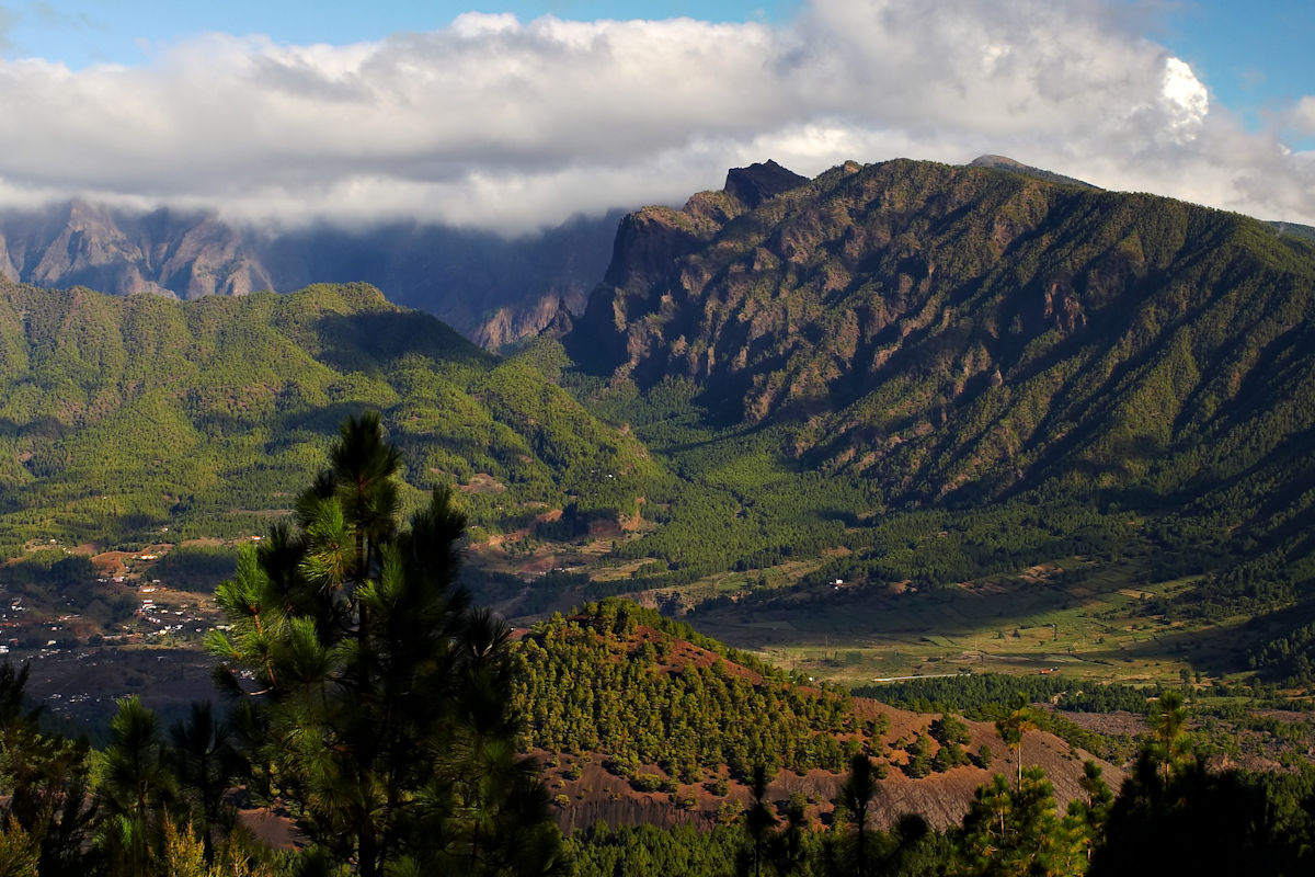 Los 16 Parques Nacionales de España + MAPA. Descúbrelos El Parque Nacional Caldera de Taburiente
