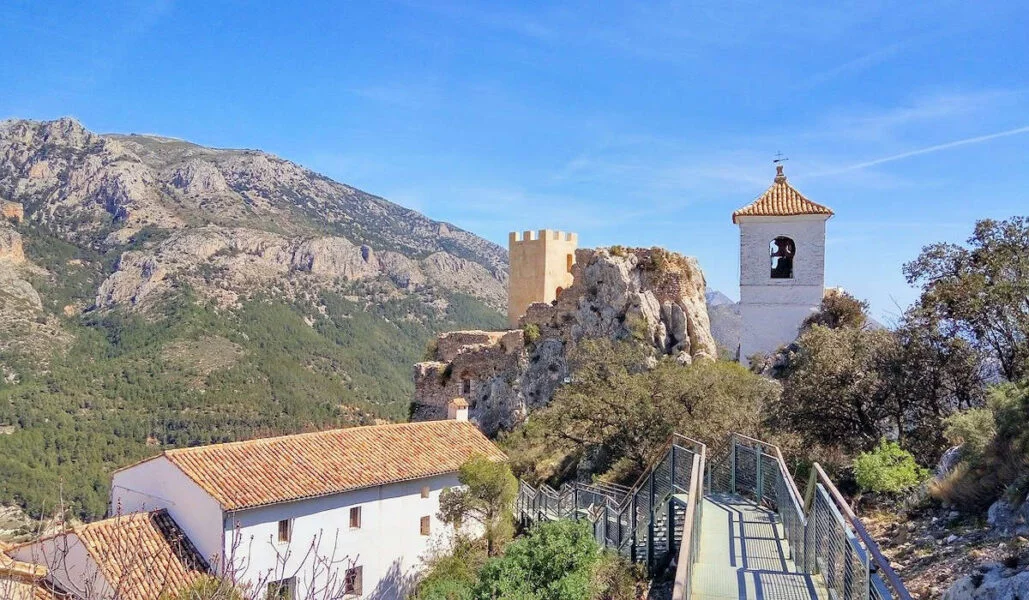 ▷ LOS 10 PUEBLOS MÁS BONITOS DE ALICANTE + MAPA Guadalest Pueblos de Alicante