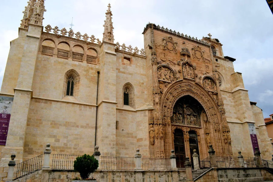 ▷ LOS 10 PUEBLOS MÁS BONITOS DE BURGOS + MAPA PUEBLOS DE BURGOS-Aranda de Duero
