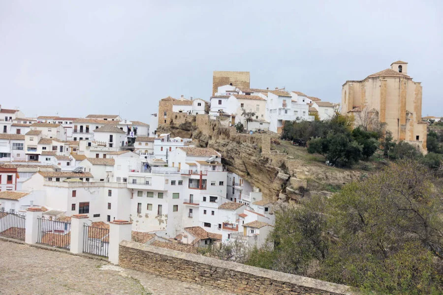 ▷ LOS 10 PUEBLOS MÁS BONITOS DE CÁDIZ + MAPA PUEBLOS DE CÁDIZ-Setenil de las Bodegas
