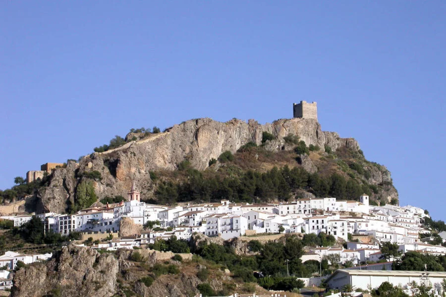 ▷ LOS 10 PUEBLOS MÁS BONITOS DE CÁDIZ + MAPA PUEBLOS DE CÁDIZ-Zahara de la Sierra