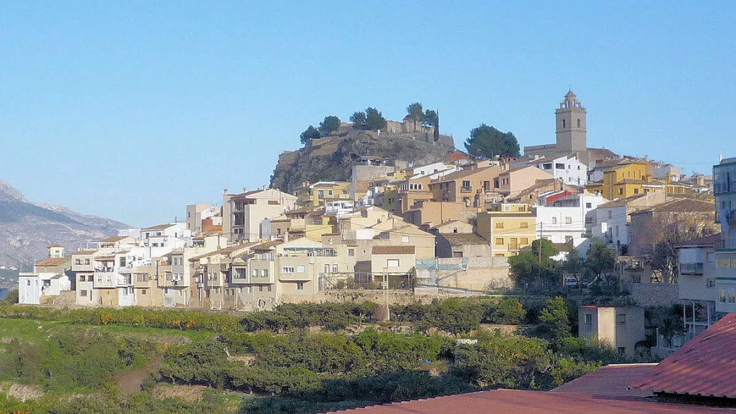 ▷ LOS 10 PUEBLOS MÁS BONITOS DE ALICANTE + MAPA Polop de la Marina pueblos de Alicante