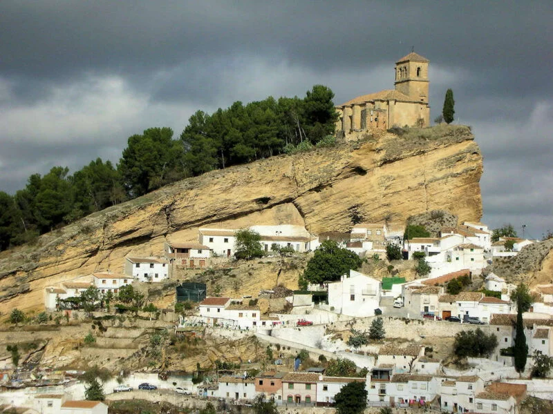 ▷ LOS 10 PUEBLOS MÁS BONITOS DE GRANADA + MAPA Pueblos más bonitos de Granada-MONTEFRÍO