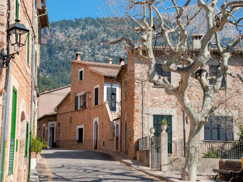 ▷ LOS 11 PUEBLOS MÁS BONITOS DE MALLORCA + MAPA Pueblos más bonitos de Mallorca-Fornalutx
