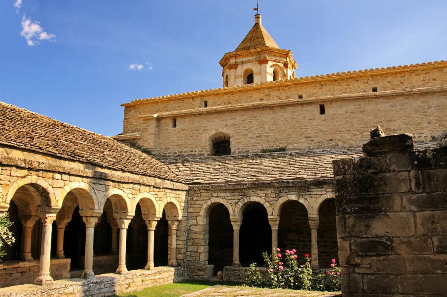 ▷ LOS 11 PUEBLOS MÁS BONITOS DE HUESCA + MAPA roda-de-isábena-huesca