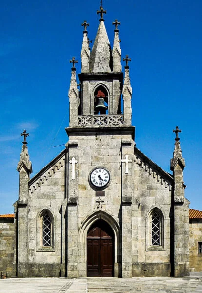 ▷ CORCUBIÓN » Qué Ver y Hacer, explora sus encantos Corcubión - Iglesia de San Marcos