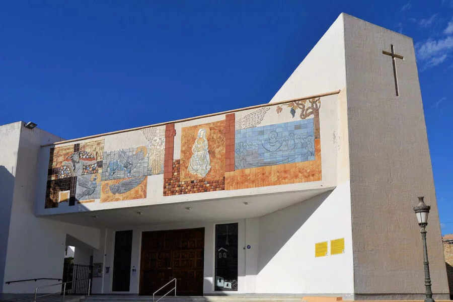 ▷ CALPE » Qué ver y hacer. Escapada imprescindible Iglesia de la Mare de Deu de Calpe