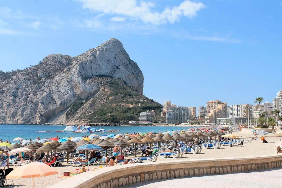 ▷ CALPE » Qué ver y hacer. Escapada imprescindible Playa de la Fossa-Calpe