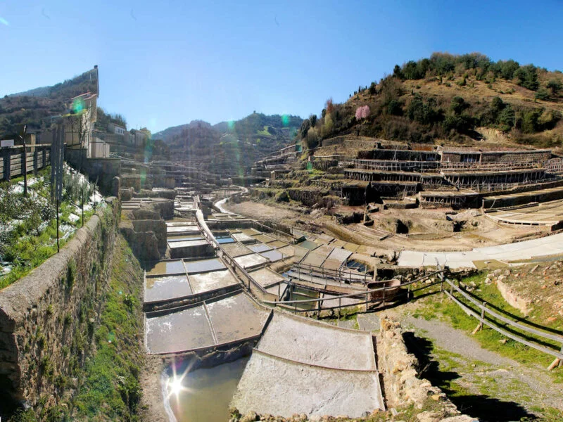 ▷ SALINAS DE AÑANA » Qué Ver y Hacer. Pueblo formidable Valle Salado en Salinas de Añana