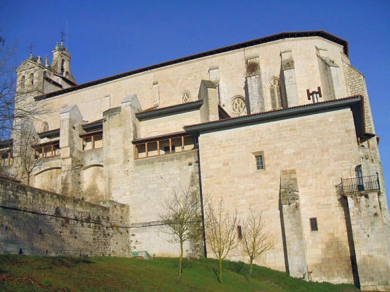 ▷ SALVATIERRA » Qué Ver y Hacer. Parajes extraordinarios Visitar las iglesias de Salvatierra