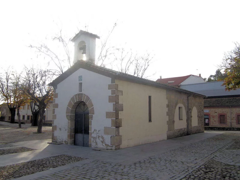 ▷ CANDELEDA » Qué Ver y Hacer, rincones deslumbrantes Ermita de San Blas en Candeleda