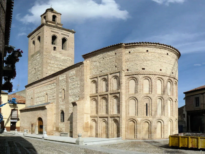 ▷ ARÉVALO » Qué Ver y Hacer en este pueblo mudéjar Iglesia de Santa María la Mayor en Arévalo