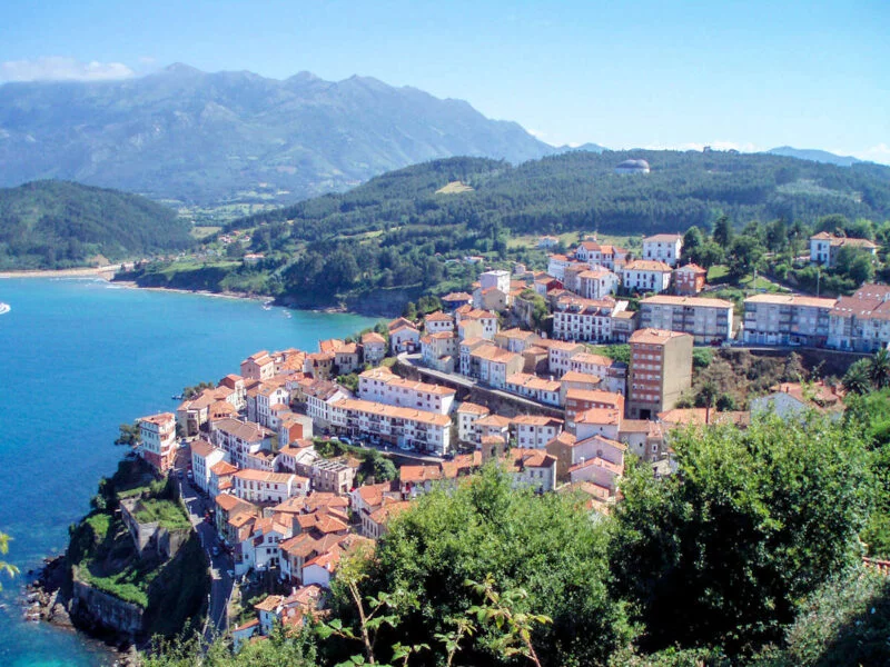 ▷ LASTRES » Qué ver y Hacer en este poblado costero Lastres pueblos de Asturias