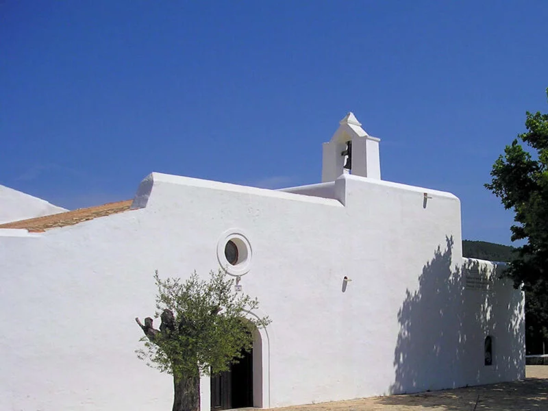 ▷ SANTA AGNES DE CORONA » Descubre Qué Ver y Hacer Iglesia en Santa Agnes de Corona Ibiza