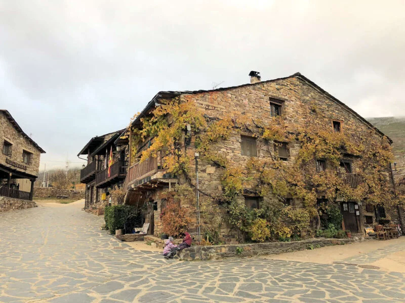 ▷ VALVERDE DE LOS ARROYOS » Qué ver y Hacer Calles de Valverde de los Arroyos