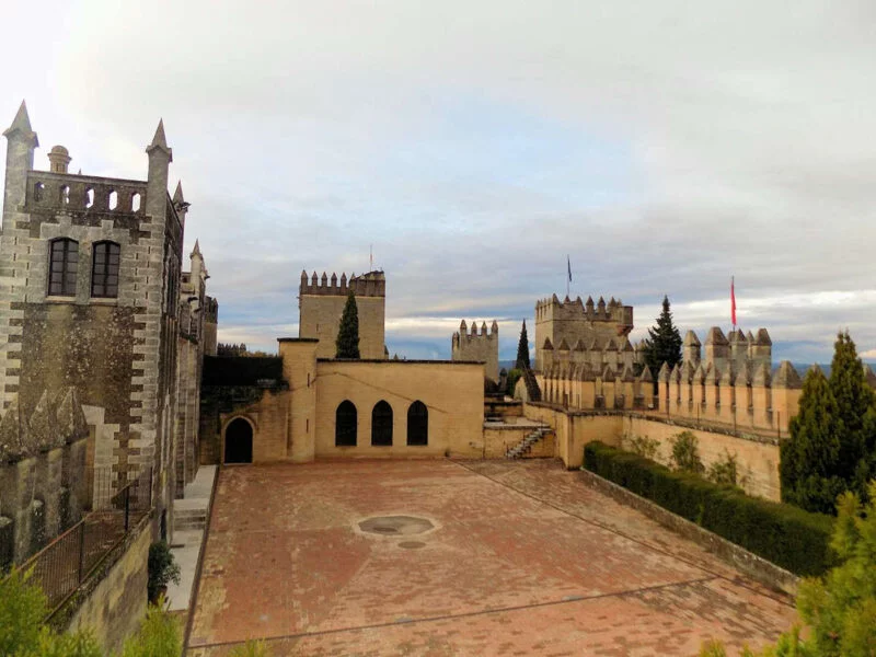 ▷ ALMODÓVAR DEL RÍO » Qué ver y hacer. Enclave andaluz Interior del Castillo de Almodóvar del Río