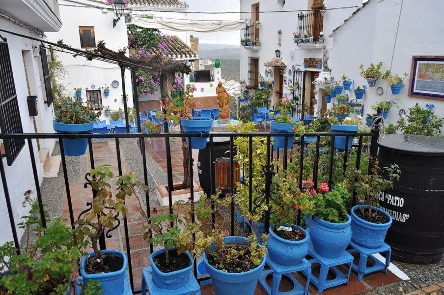 ▷ IZNÁJAR » Qué ver y hacer en este pueblo cordobés Iznájar Córdoba