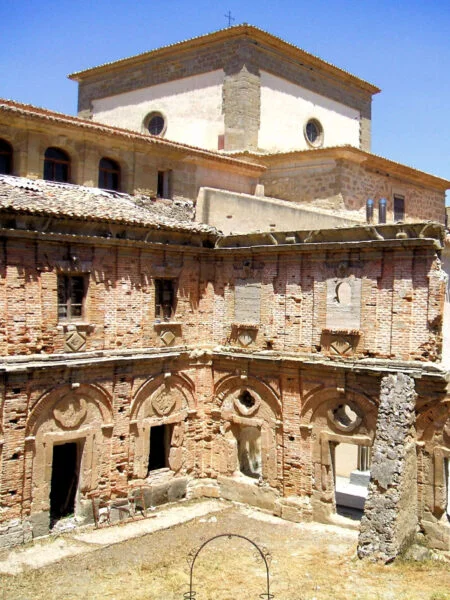 ▷ HUETE » Descubre Qué ver y hacer este pueblo bimilenario Monasterio de Santa María de la Merced Huete