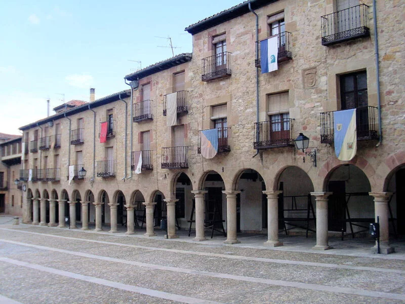 ▷ SIGÜENZA » Qué ver y hacer. Patrimonio histórico Plaza Mayor de Sigüenza