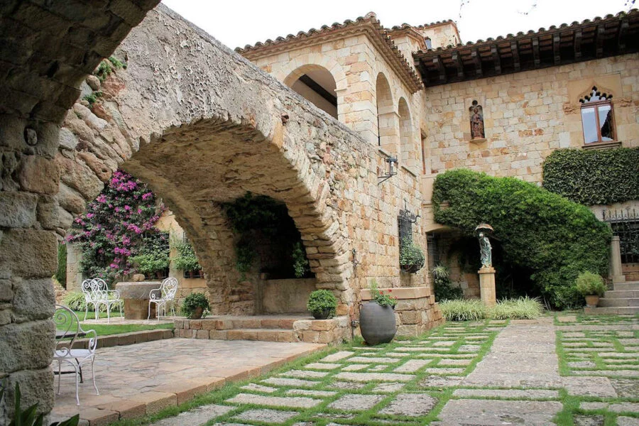 ▷ PALS » Descubre Qué Ver y Hacer en esta joya medieval Visitar Pals en Girona