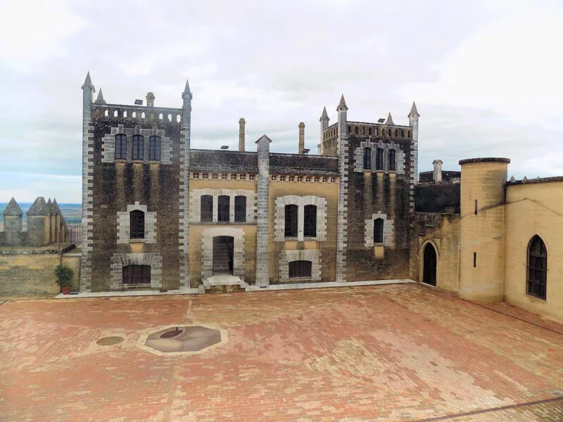 ▷ ALMODÓVAR DEL RÍO » Qué ver y hacer. Enclave andaluz Visitar el Castillo de Almodóvar del Río