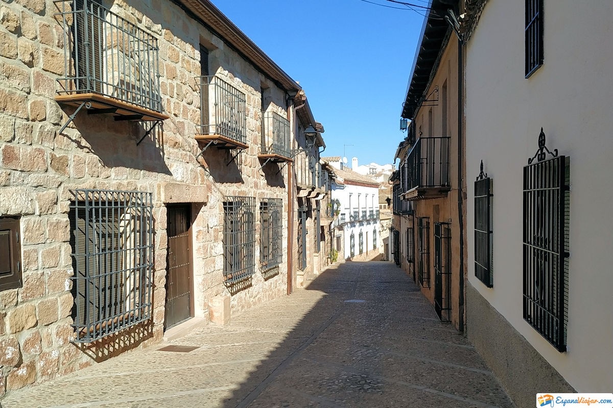 Calle Baños de la Encina