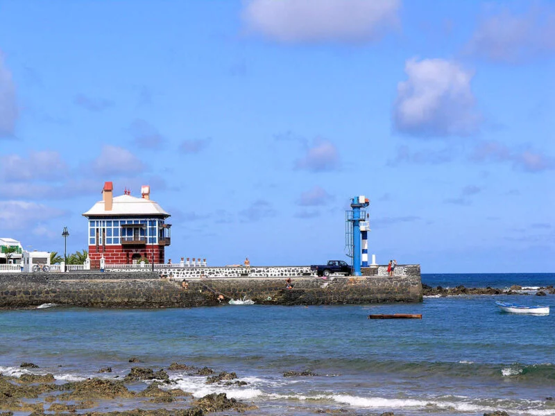 ▷ ARRIETA » Qué ver y hacer en este espectacular pueblo Casa Azul