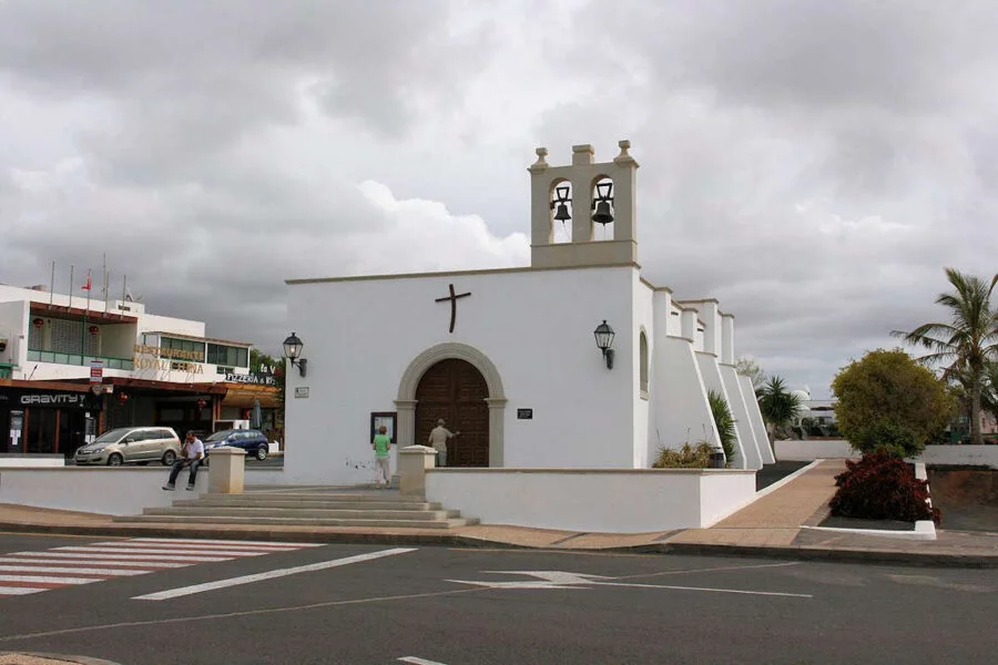 ▷ YAIZA » Qué ver y hacer en este bello pueblo de Lanzarote Iglesia de Nuestra Señora del Carmen