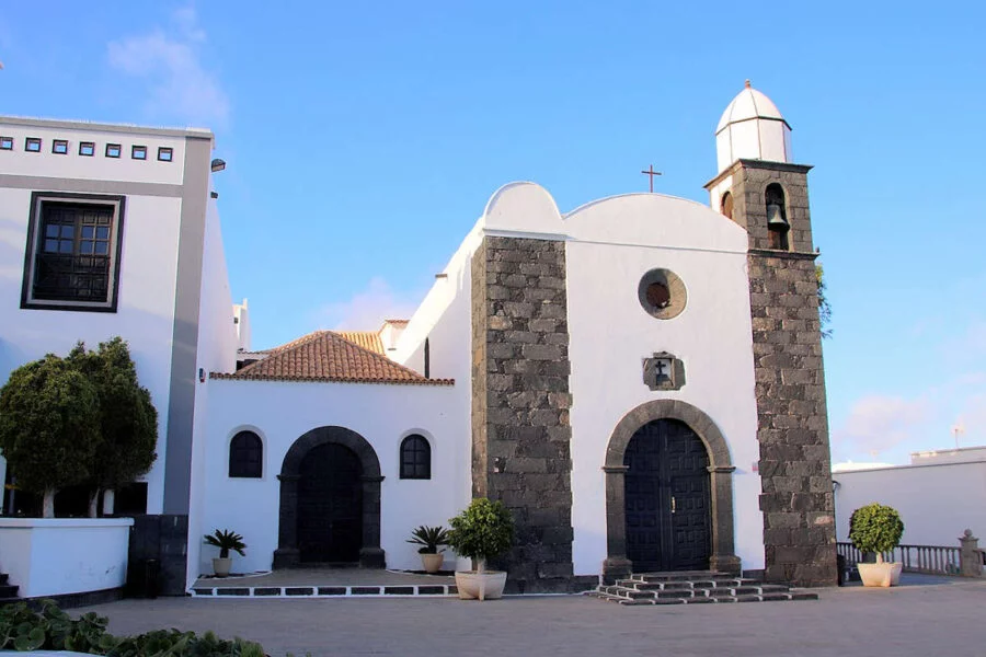 ▷ SAN BARTOLOMÉ » Qué ver y hacer en esta villa fascinante Iglesia de San Bartolomé en Lanzarote