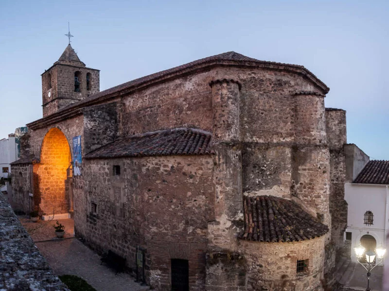 ▷ SEGURA DE LA SIERRA » Descubre qué ver y qué hacer Iglesia de Santa María del Collado