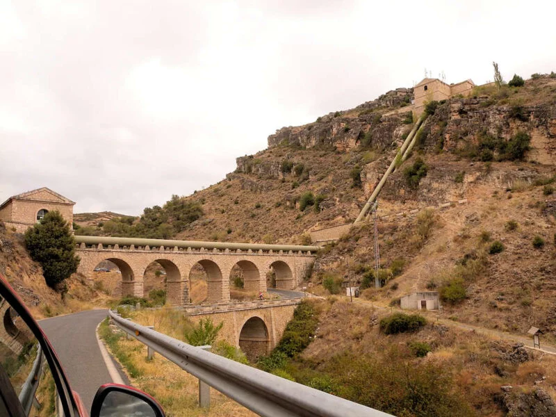 ▷ PATONES DE ARRIBA » Qué ver y hacer. Sierra madrileña Acueducto del Canal de Isabel II