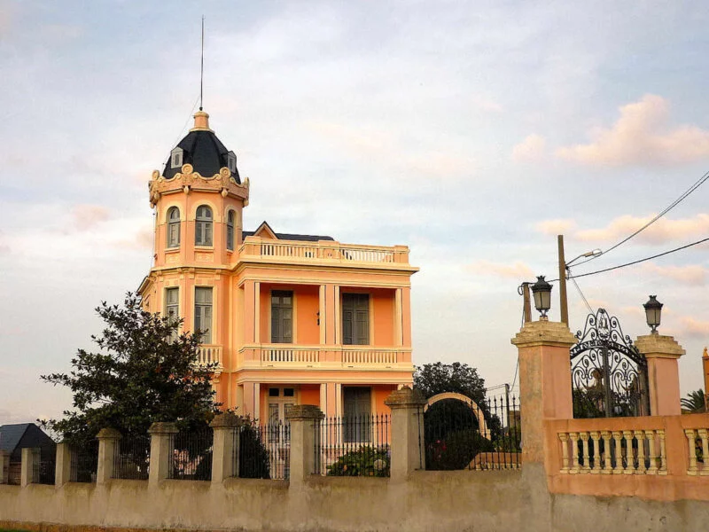 ▷ RIBADEO » Qué ver y hacer en esta preciosa villa gallega Casa de indianos