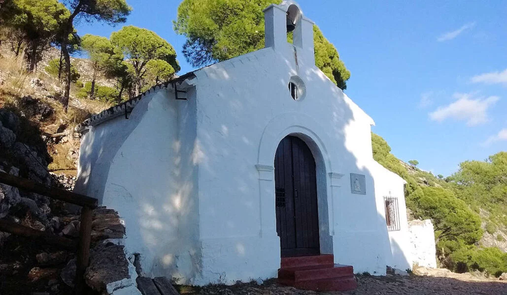 ▷ MIJAS » Qué ver y hacer en este enclave malagueño Ermita del Calvario Mijas