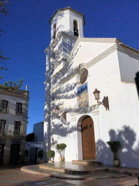 ▷ NERJA » Descubre qué ver y hacer en este pueblo costero Iglesia de El Salvador en Nerja