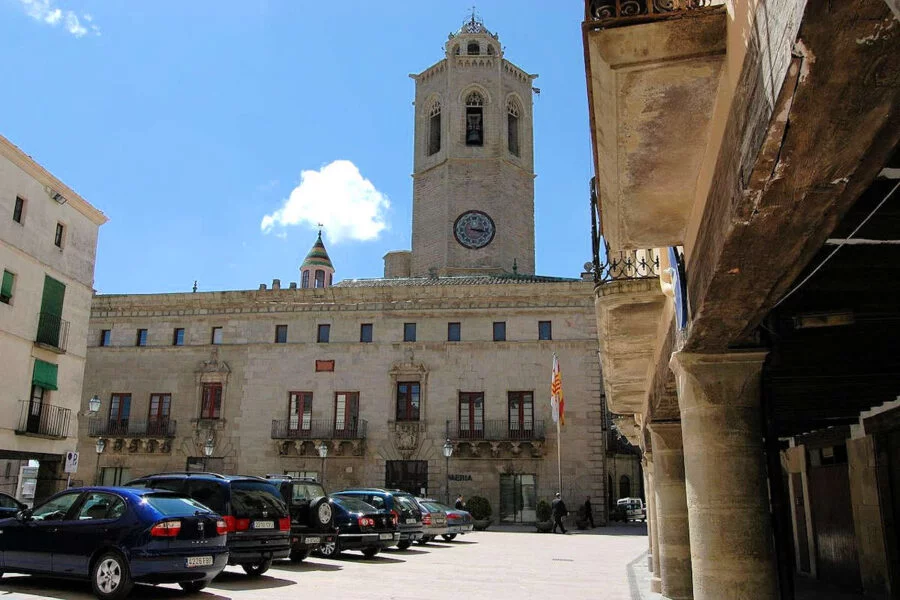 ▷ CERVERA » Qué ver hacer. Conoce su cultura medieval Iglesia de Santa María de Cervera