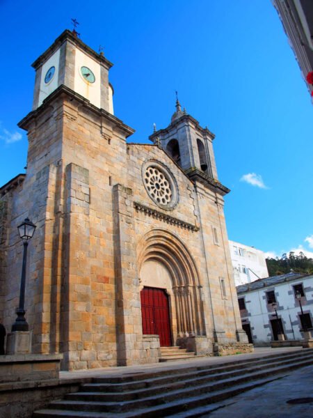 ▷ VIVEIRO » Descubre Qué Ver y Hacer en este pueblo costero Iglesia de Santa María do Campo en Viveiro