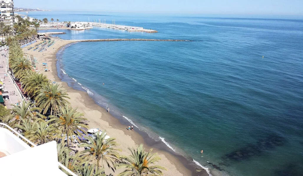 ▷ MIJAS » Qué ver y hacer en este enclave malagueño Playa Calahonda