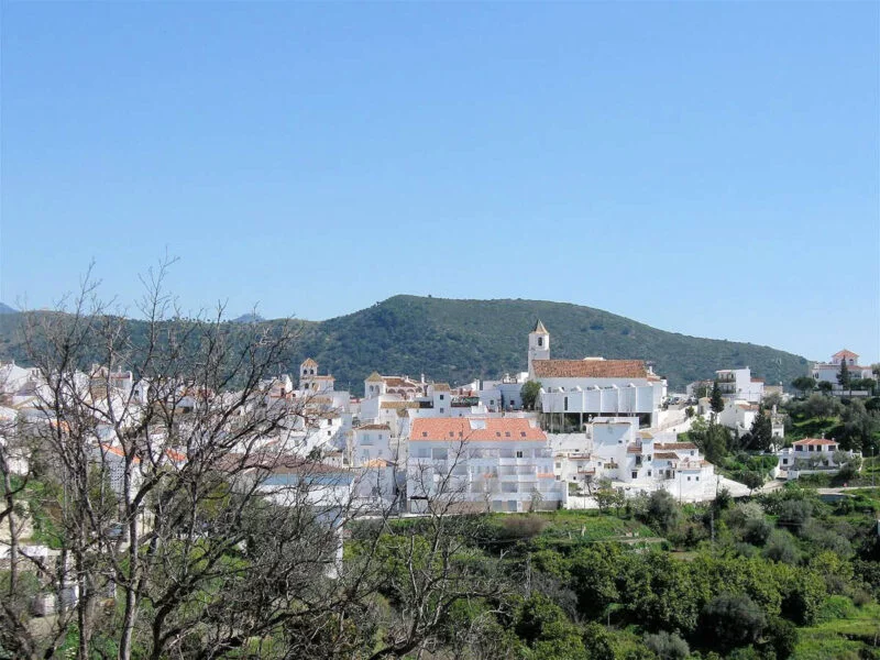 ▷ SEDELLA » Qué ver y hacer. Conoce su pasado morisco Visita la Villa de Sedella