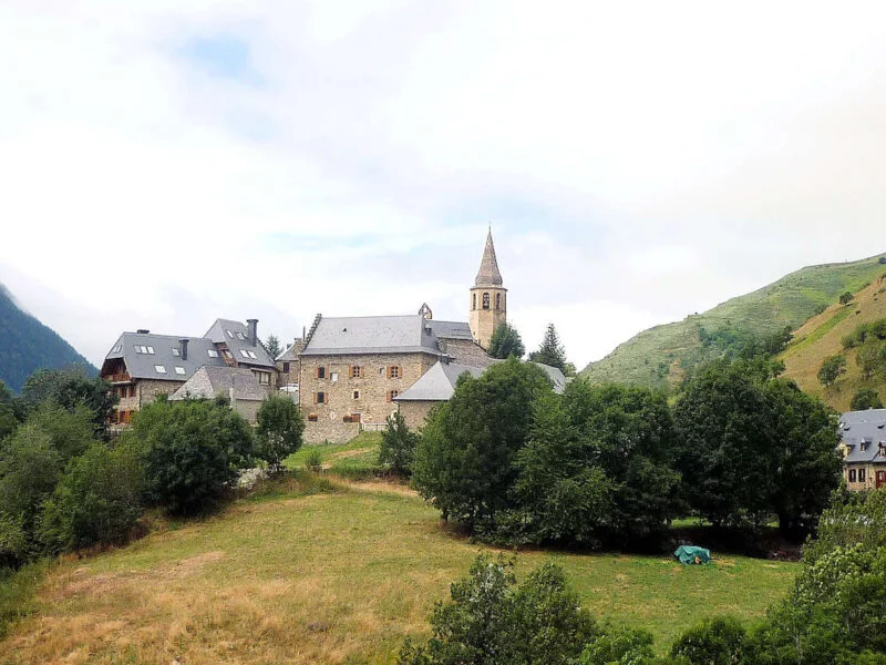 ▷ BAGERGUE » Qué ver y hacer en este pueblo de montaña Visitar Bagergue