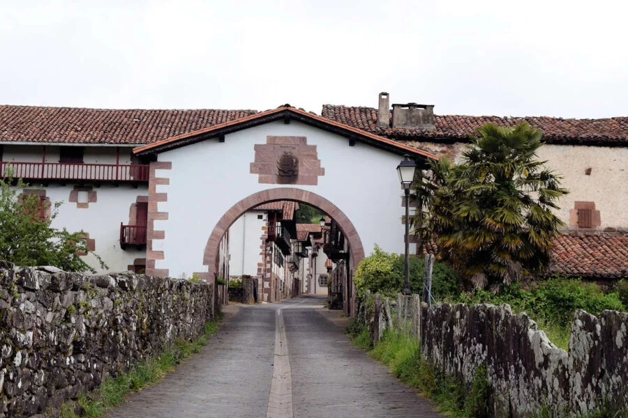 ▷ AMAIUR » Descubre qué ver y hacer en este acogedor pueblo Amaiur en Navarra