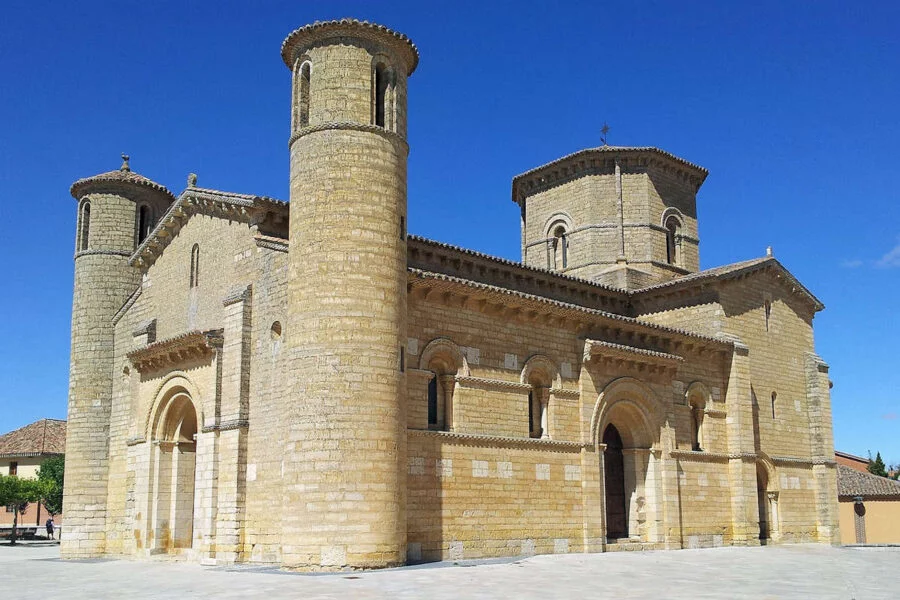 ▷ FRÓMISTA » Qué ver y visitar en este pueblo leonés Iglesia de San Martín en Frómista