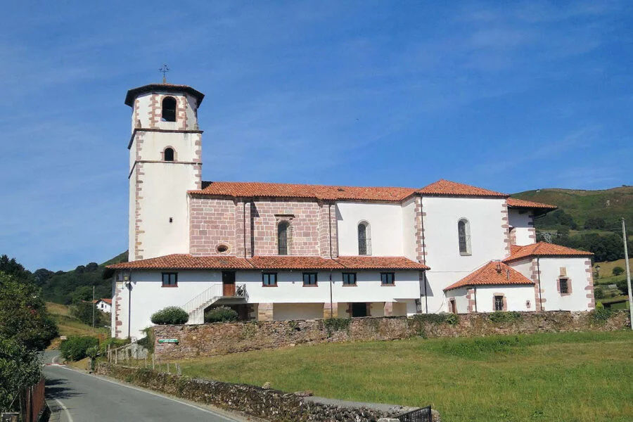 ▷ AMAIUR » Descubre qué ver y hacer en este acogedor pueblo Iglesia de la Asunción en Amaiur