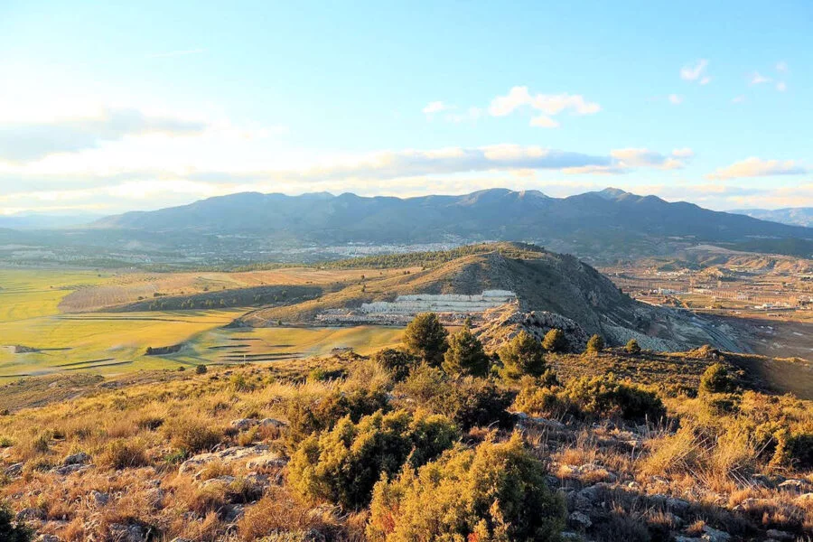 ▷ CEHEGÍN » Qué ver y visitar en este pintoresco rincón Peña Rubia de Cehegín