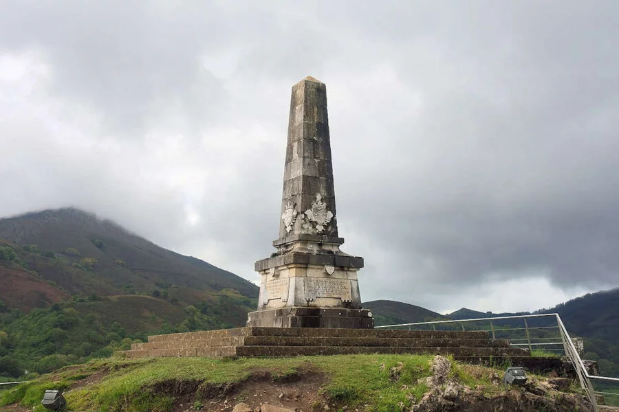 ▷ AMAIUR » Descubre qué ver y hacer en este acogedor pueblo Restos del Castillo de Amaiur