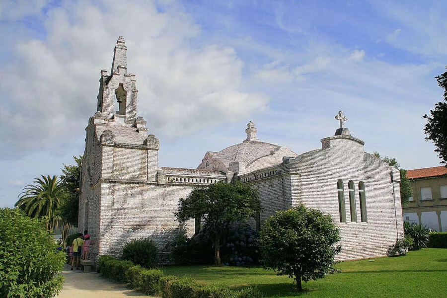 ▷ O GROVE » Qué ver y hacer en esta pintoresca villa Capilla de San Caralampio