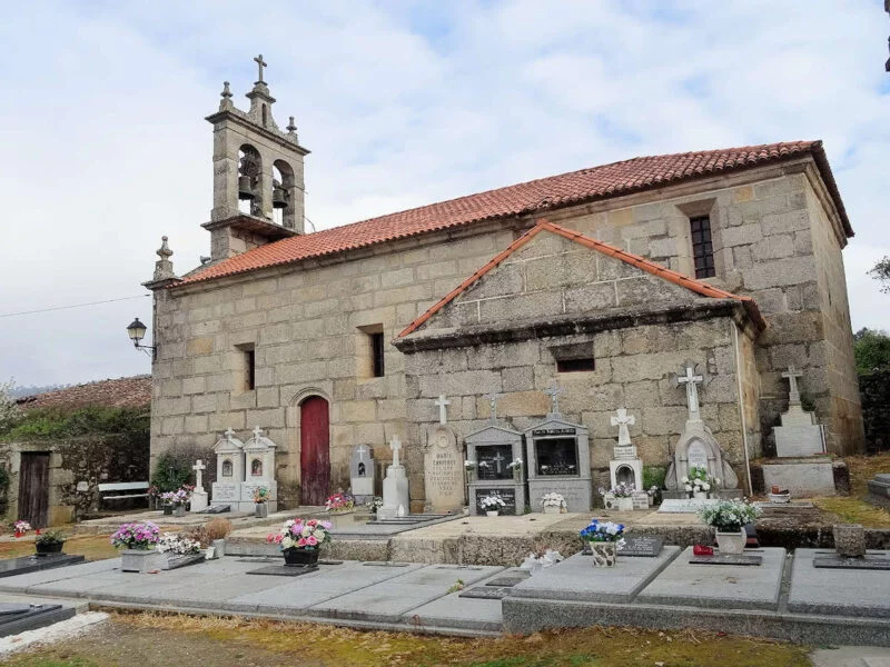 ▷ RIBADAVIA » Qué ver y hacer en la comarca del Ribeiro Iglesia San Pedro de Sanín en Ribadavia